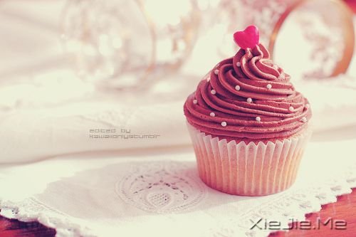 早安心语:有些人只适合思念 (11)