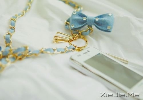 晚安心语:孤单不是因为没有朋友,而是没有人住在你心里 (6)